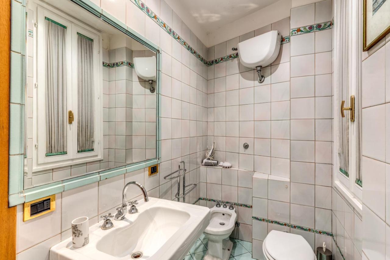 Lovely Flat By The Trevi Fountain Διαμέρισμα Ρώμη Εξωτερικό φωτογραφία